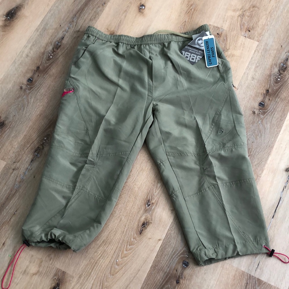 Capri Pants
